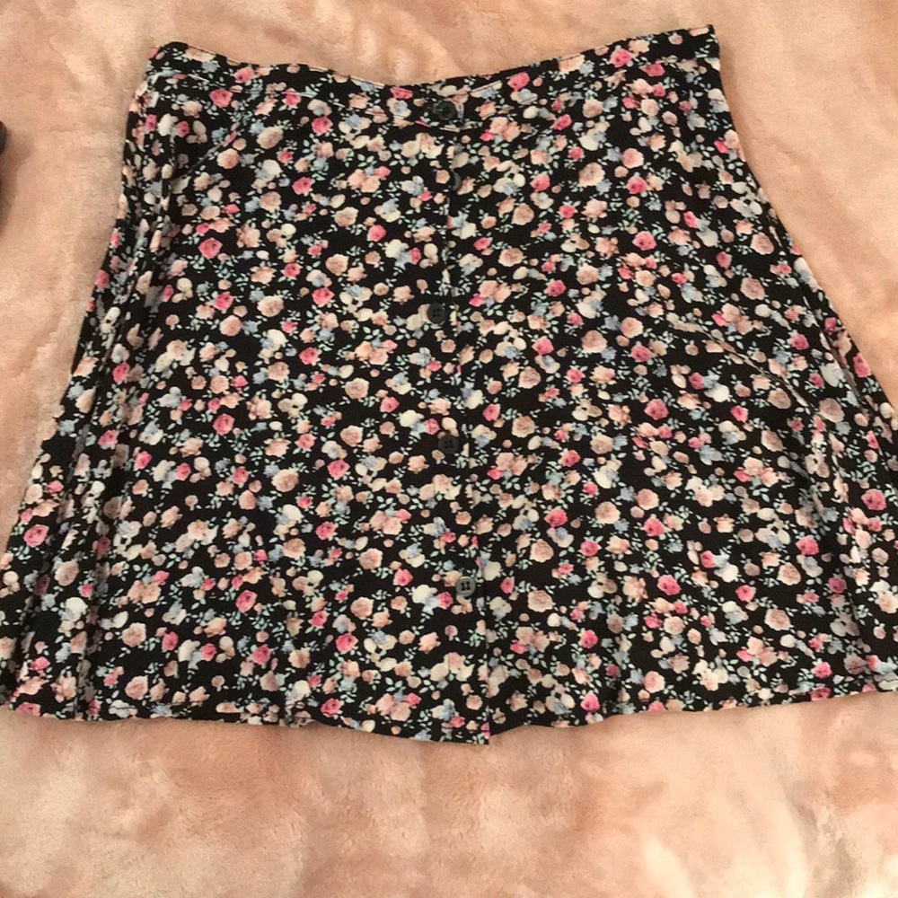 Floral button down skirt by H&M
